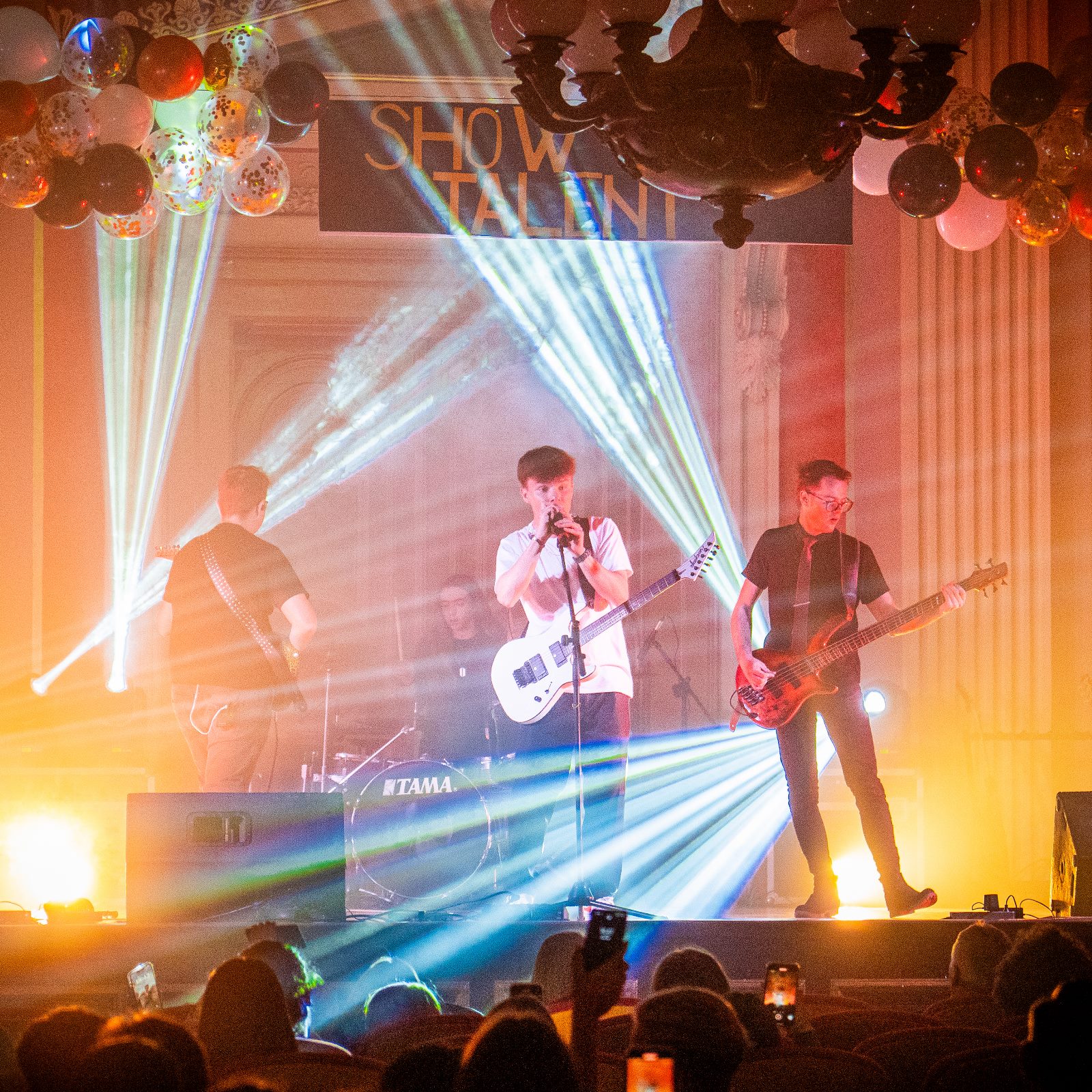 Concert Live - Lumini Scenă